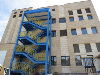 ساختمان جامدات کارخانه داروسازی الحاوی